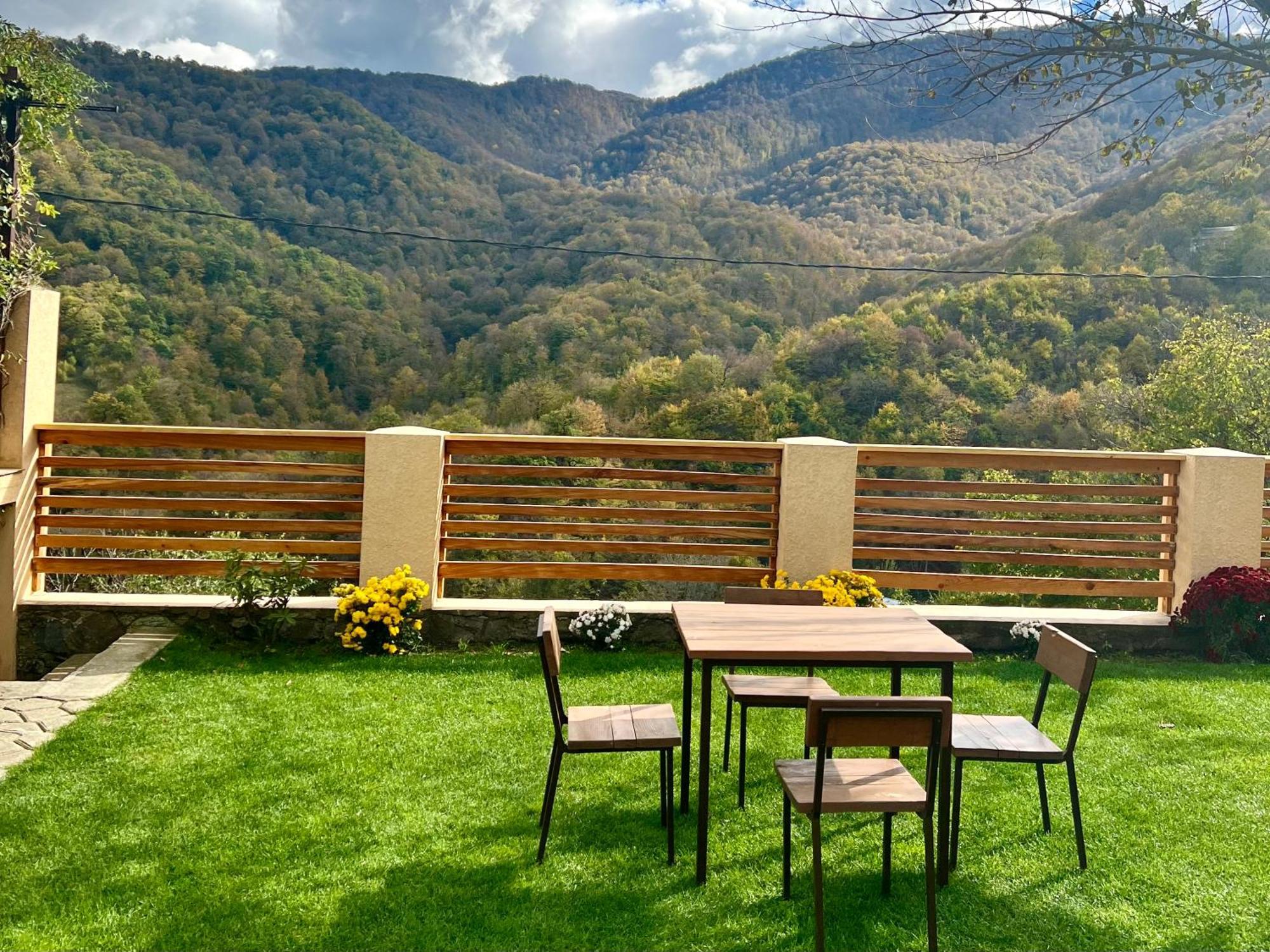 Dilivita Rest House Dilijan Esterno foto